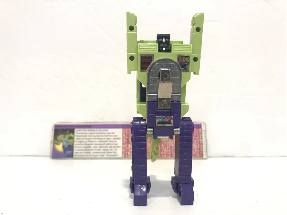 G1 SCAVENGER CONSTRUCTICON TRANSFORMERS VINTAGE 1984 TAKARA ORIGINAL - Image 2 of 4