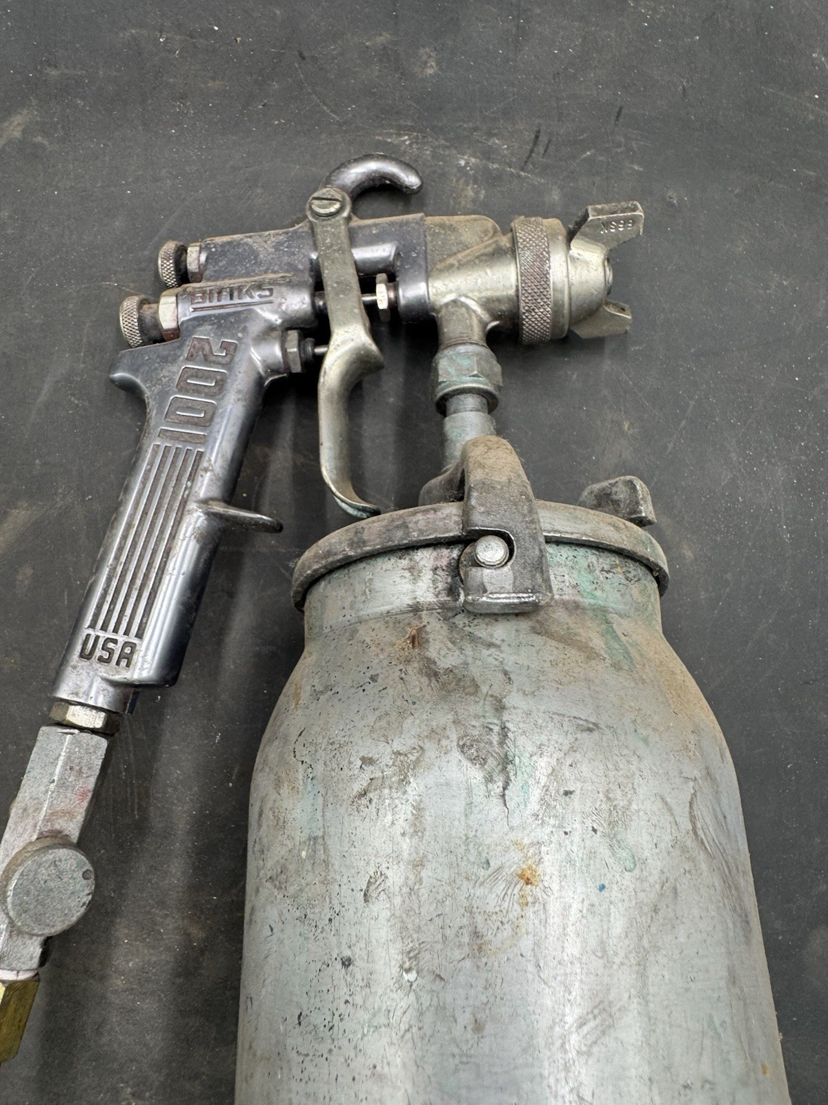 Binks 2001 Professional Spray Paint Gun Untested