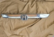 07-11 Honda CRV CR-V Tailgate Trunk Lid Garnish Finish Molding 74890SXSAA010