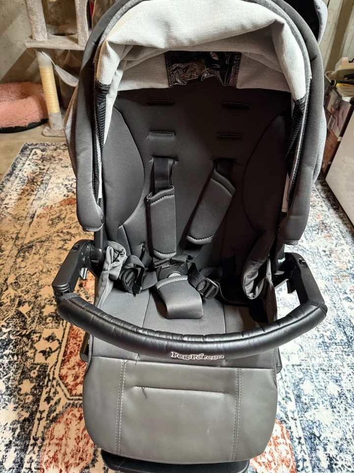 Peg perego Team Stroller With Bassinet, 2 Seats, Single And Double Attachments - Image 4 of 4