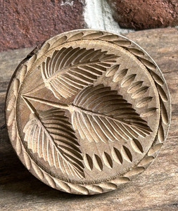 Antique Wood Carved Butter Mold Stamp Press Plant Fern Leaves Primitive 3"