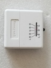 Honeywell brand page Manual Heating & Cooling Thermostat