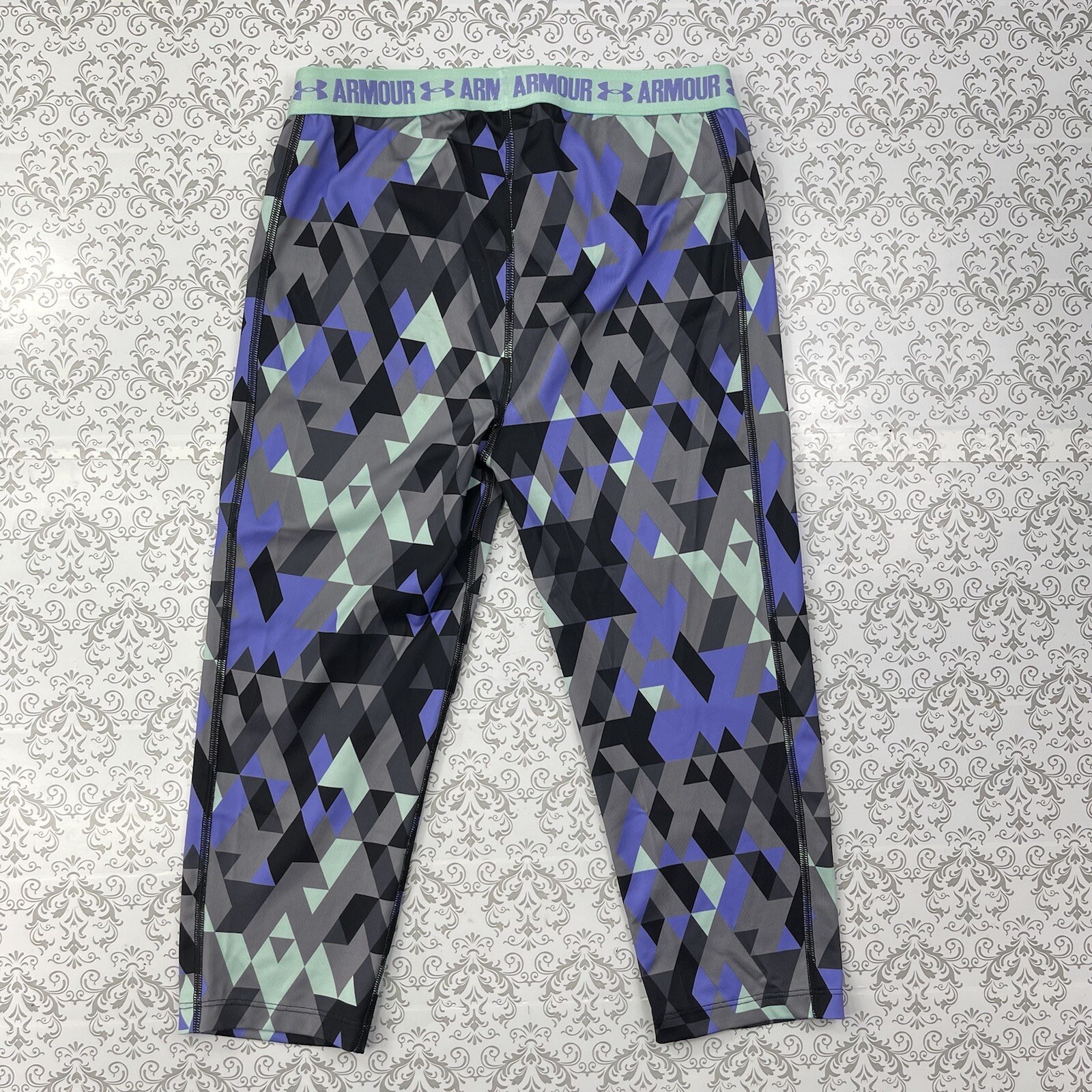 Under Armour Geometric Illusion Effect Multicolor… - image 10