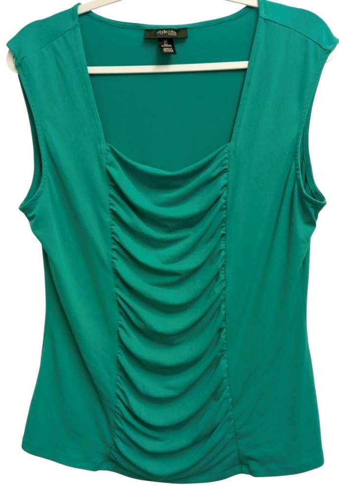 Style & Co. 1X top green scoop neck spandex stretch ruched sleeveless