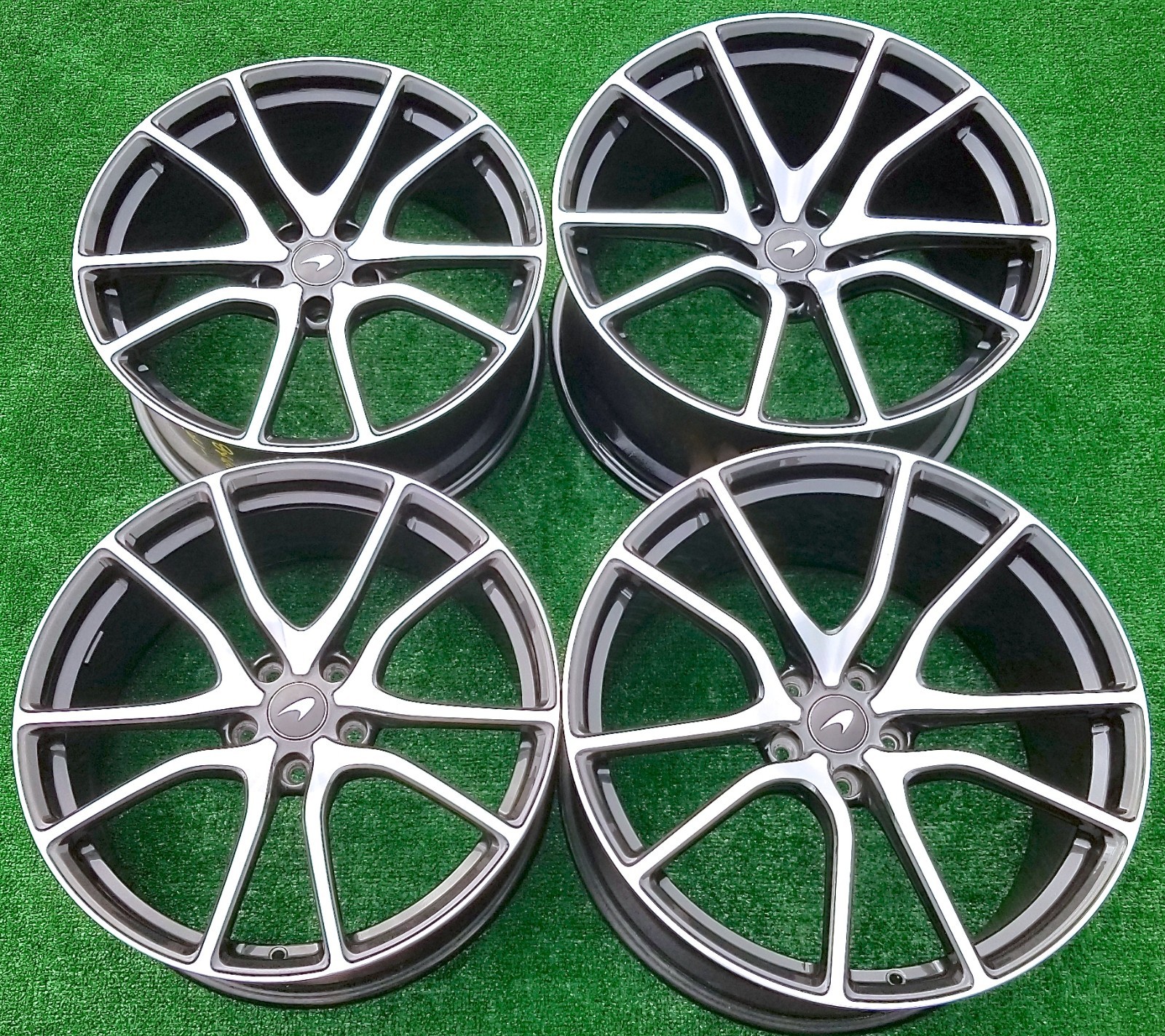 4 Factory McLaren 570GT 570S Wheels OEM Lightweight Forged Diamond Cut 570 Set