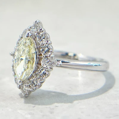 0,729 ct Gelber Diamant Halo Ring SI2 Sehr Hell Gelb 18K Weißgold, Ringgröße 6,5 - Bild 1 von 3