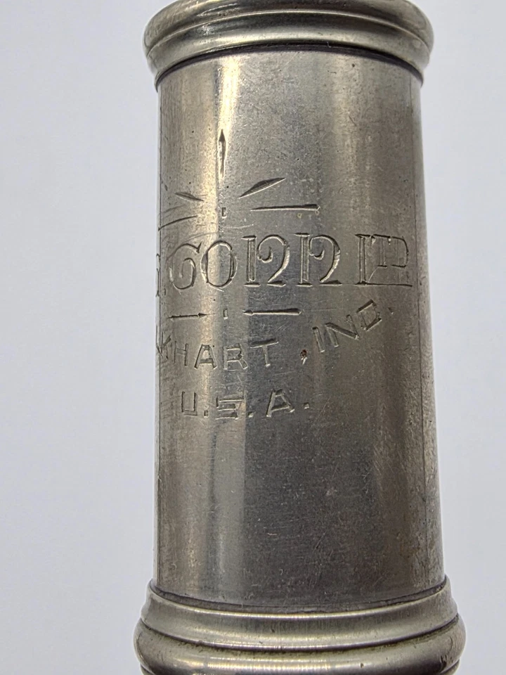 Antique C.G. CONN Unibody Flute CL Pitch c1920's Silverplate? Sold As is 26.5" - Image 4 of 4