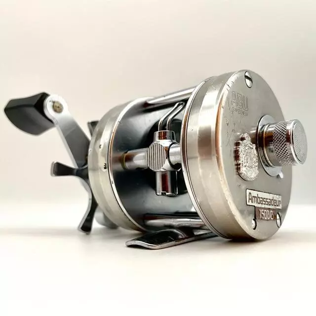 Abu Garcia Ambassador 1500C High Speed /fishing /Reel /some scratches and  stains