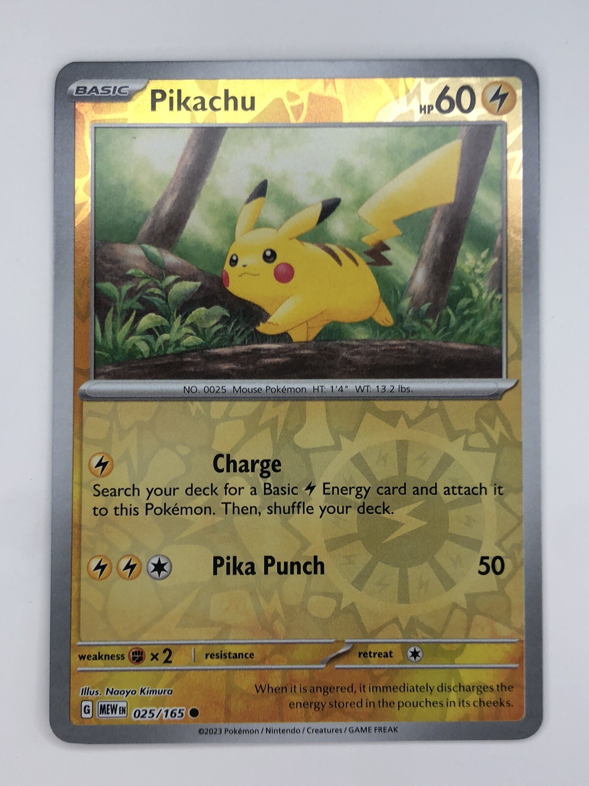 Pokemon TCG Pikachu 025/165 Reverse Holo Scarlet & Violet 151 Near Mint