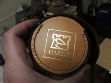 EXCELLENT HARDY SMALL MEDIUM CIRCULAR LEATHER TROUT FLY FISHING REEL CASE ...