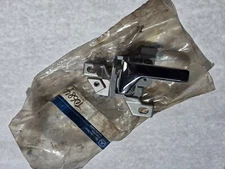 Mercedes 1267600261 right door handle 560SEL 560SEC 300SDL 350SD W126 126IN49012