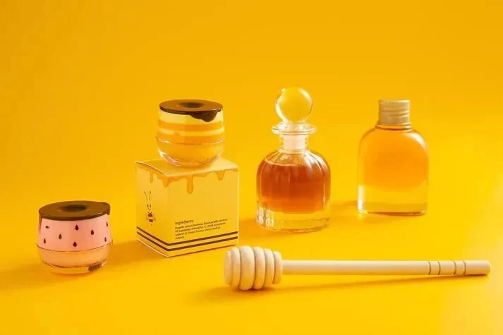 3 Honey-My Bee Balm Lip Balm - FREE SHIPPING! - Image 4 of 4