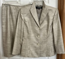 KASPER BEIGE SKIRT SUIT size 4 New - bust 36