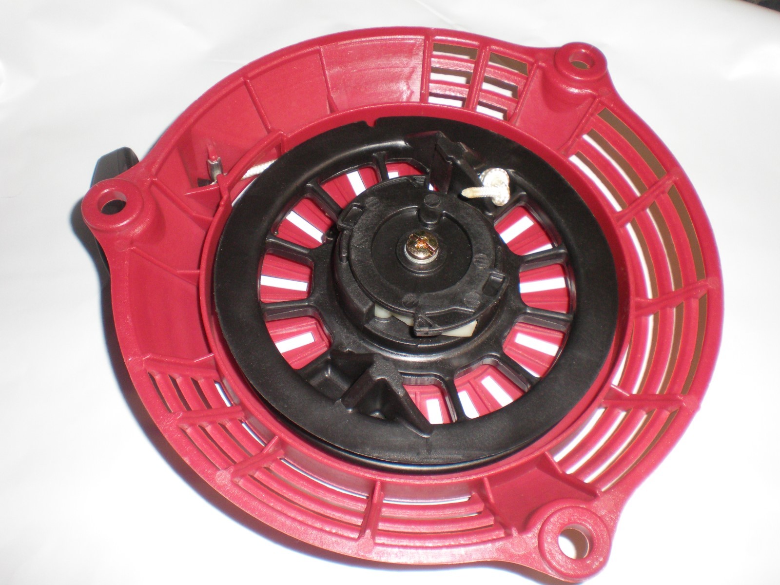 red-recoil-starter-honda-lawnmower-hrr216-hrx216-hrt216-hrb216