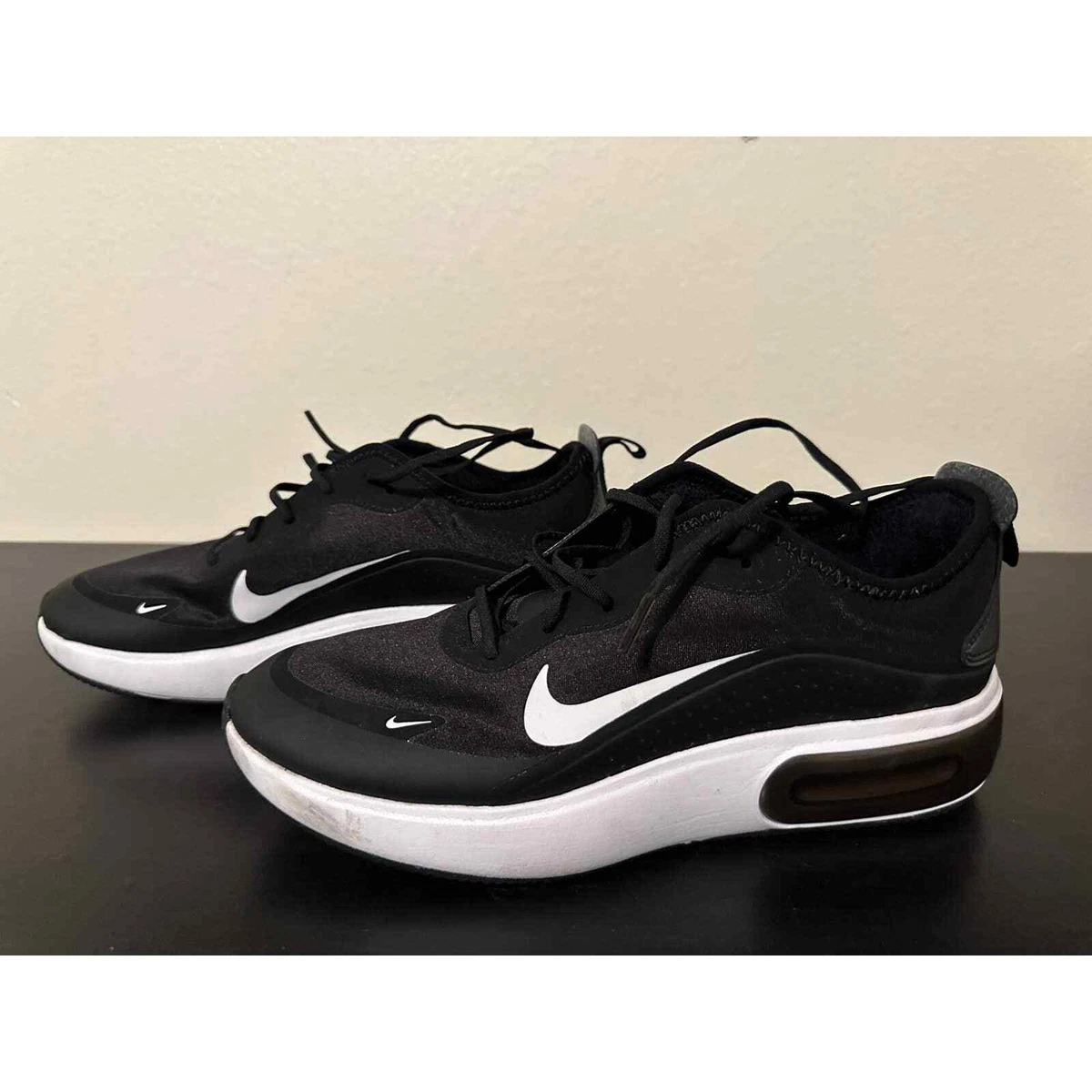 Nike race hotsell runner
