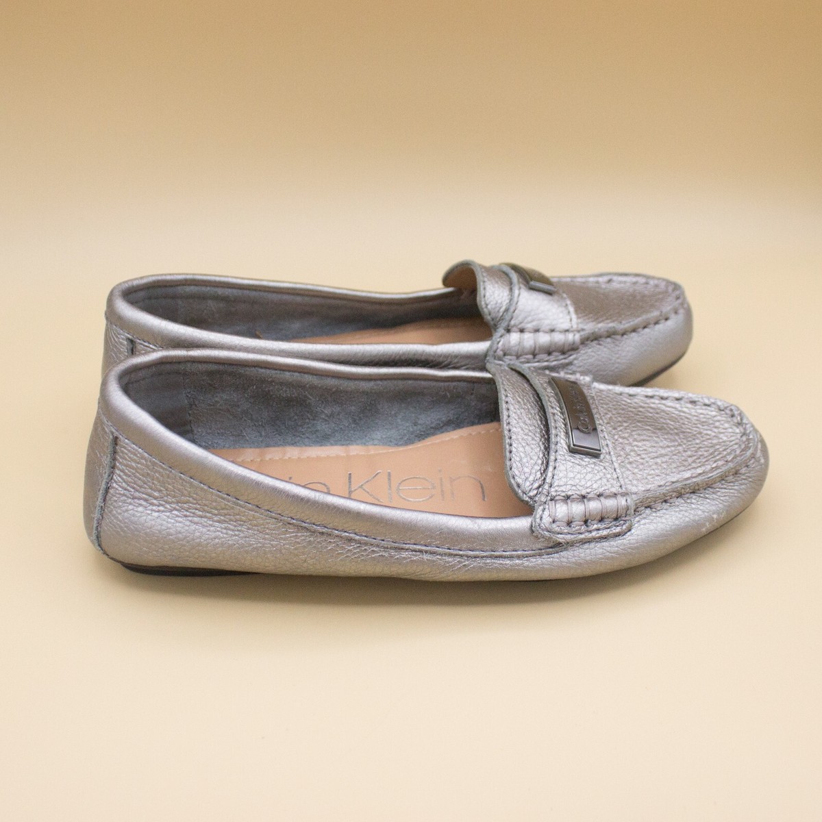 Calvin Klein Leta Silver Leather Slip on Loafers Flat Shoes Women's Size