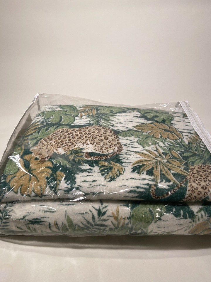 Vintage Blanket 1980s Lady Pepperell Full/Twin Leopard Jungle Lion