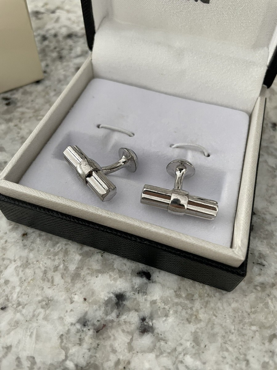 Montblanc Star Bar 925 Silver Cufflinks with Black Resin Montblanc Star Bar 925 Silver Cufflinks with Black Resin