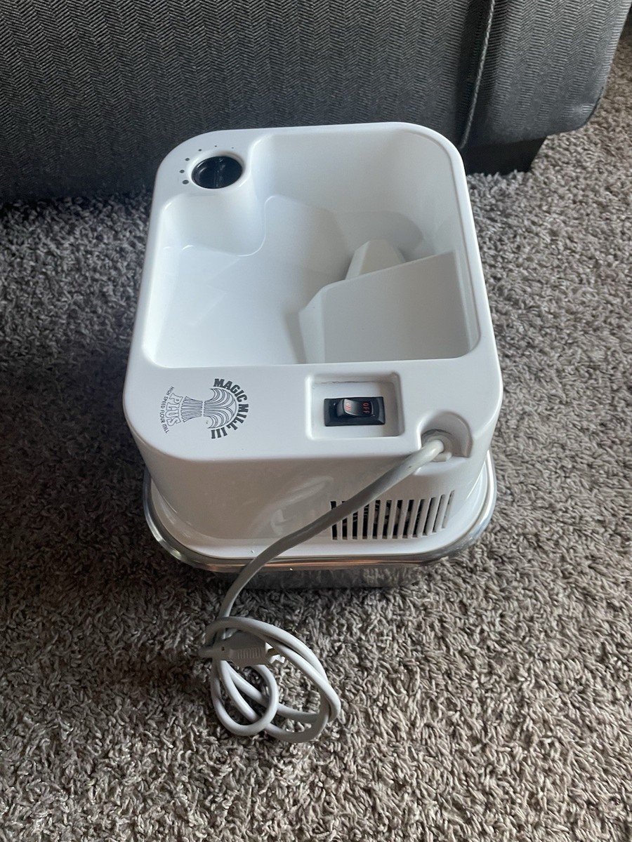 Magic Mill III 3 High Speed Grain Mill Wheat Flour Model 100