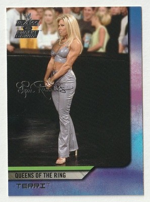 2002 Fleer WWE Raw vs. SmackDown #70 Terri 