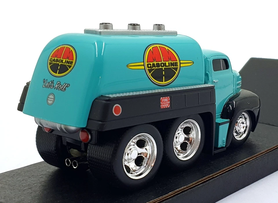 Бензиновый топливный грузовик Ford COE 1950 Muscle Machines масштаб 1:64 11610 - Изображение 2 из 4