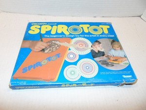 Vintage 1982 Kenner Spirotot Case Toy with 4 Spiro Discs