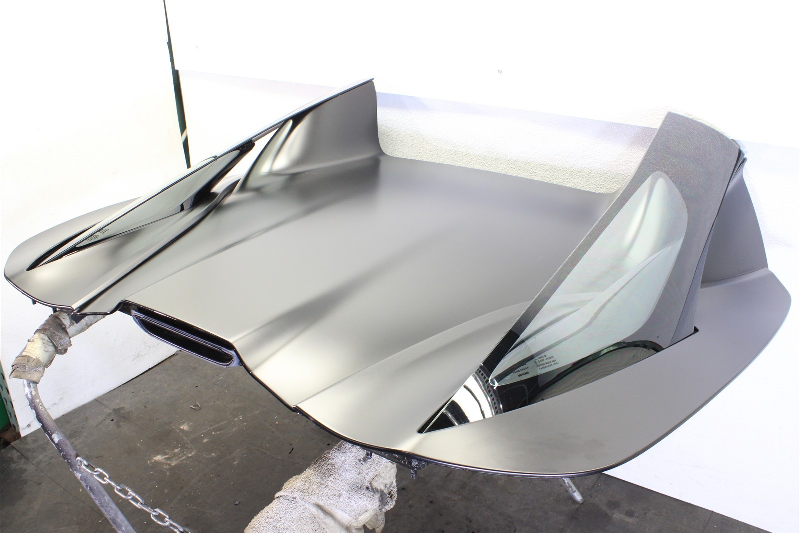 McLaren Artura 2025 Rear Tailgate