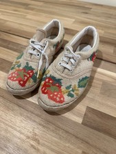 vintange strawberry embroidered doren vans si...