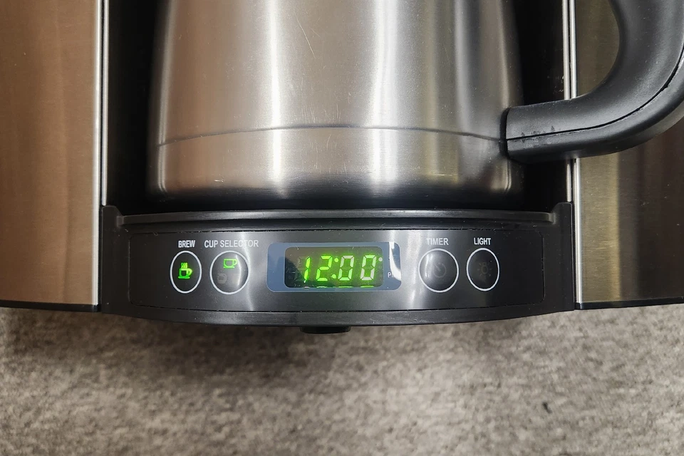 Brew Express Bec-110 10-Cup Counter Top Coffee System w/Automatic Filling - Image 2 of 4