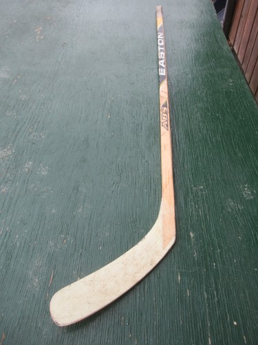 VINTAGE Wooden 49" Long Hockey Stick EASTON ABS - 第 1/6 張圖片
