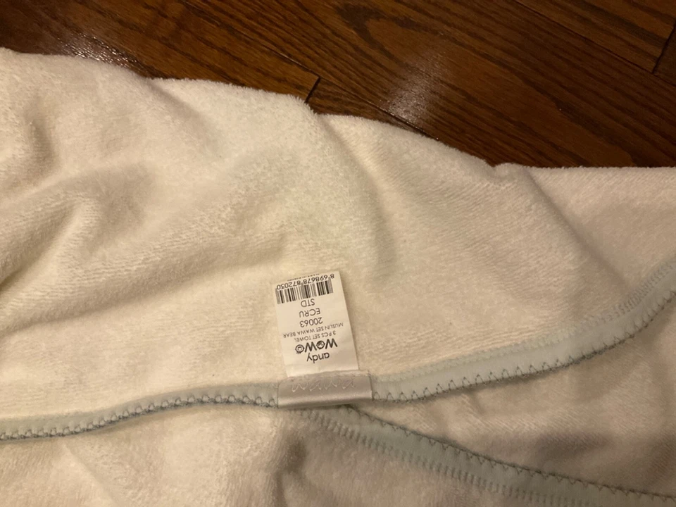 Andy Wow Baby Terri Hooded Towel - Image 3 of 4