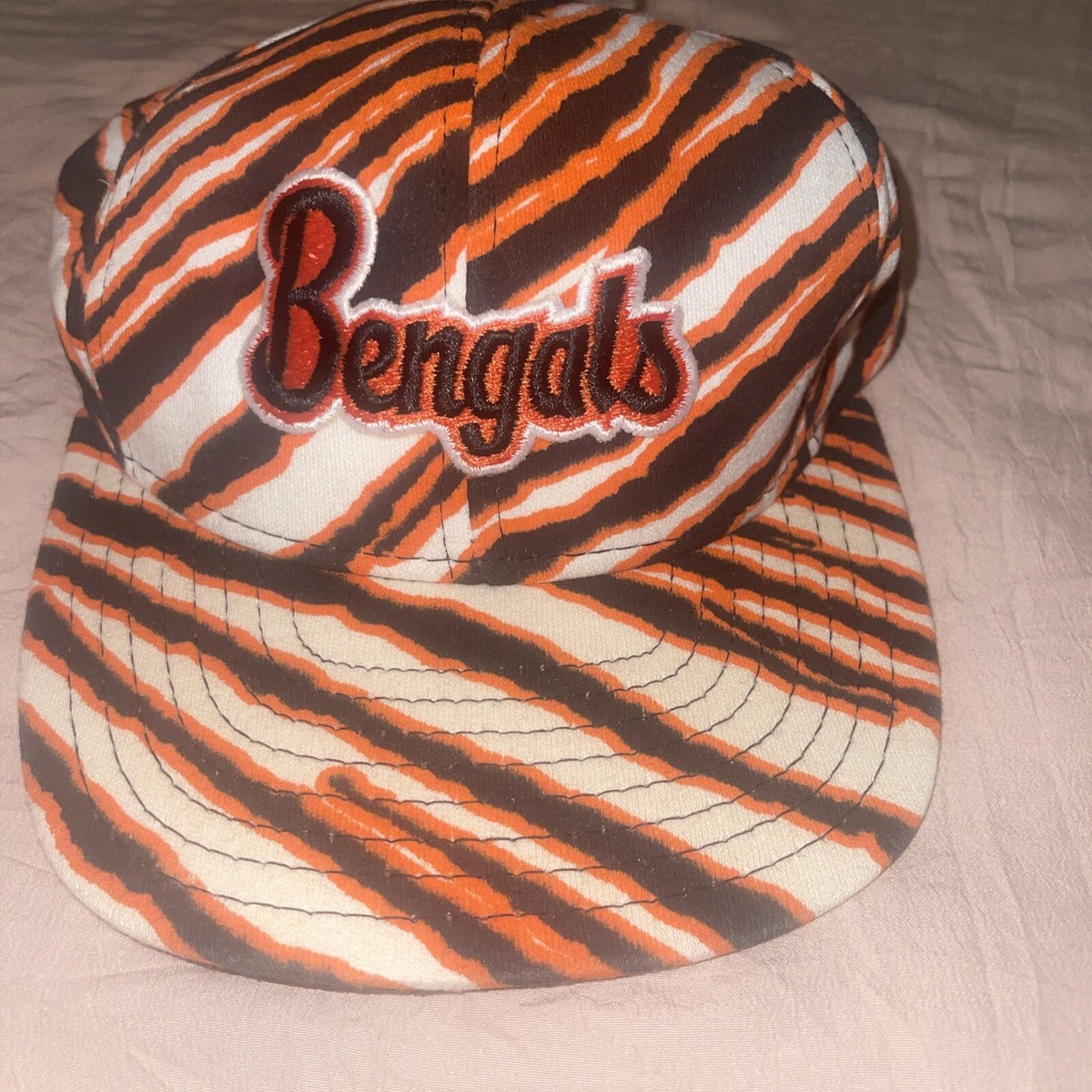 Vintage ZUBAZ Cincinnati Bengals All Over Print Striped SnapBack Hat Rare