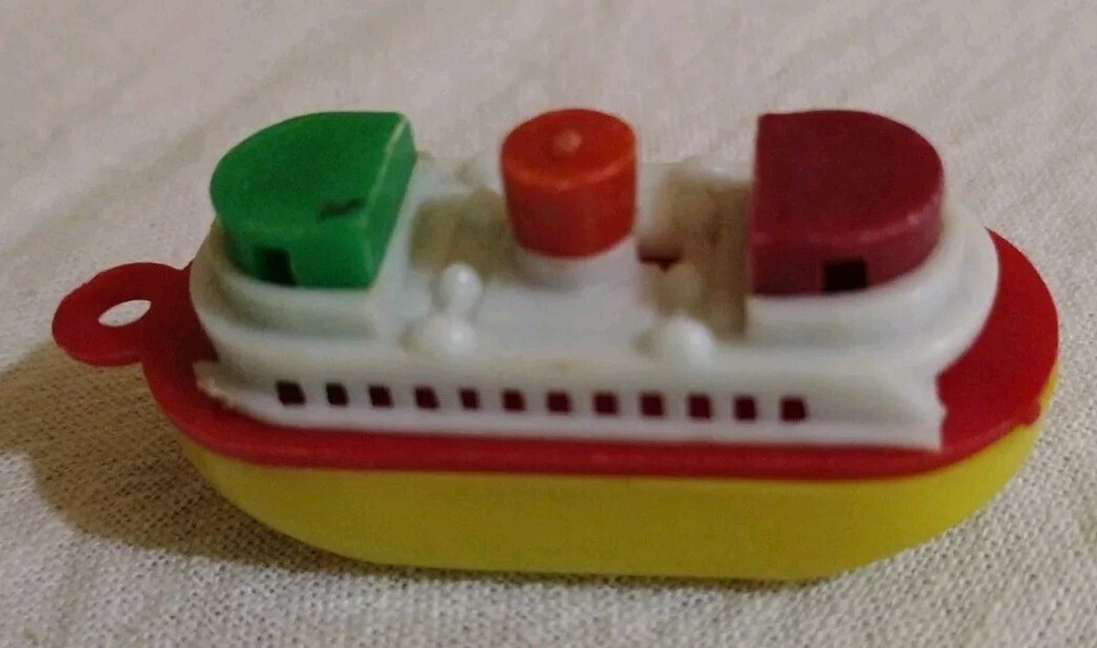 Rare Vintage Boat Puzzle Key Chain