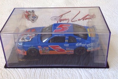 Terry Labonte #5 Kelloggs Frosted Flakes Tony the Tiger Nascar 1997 In Case