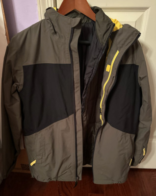 The North Face Two Layer Boys' Winter Zip Up Coat XL 18/20