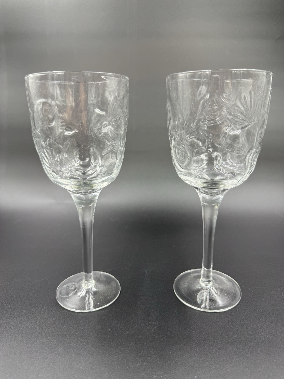 Artland Shells All Purpose Goblet  8 1/4
