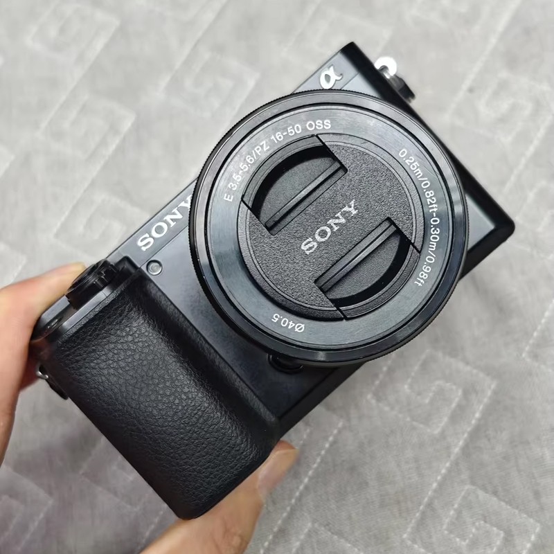 Sony Alpha a6100 24.2MP Mirrorless Camera Black with 16-50mm Lens English