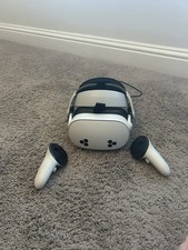 Meta Quest 3s with battery pack, and adjustable headstrap