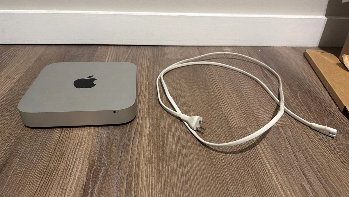 Preços baixos em Computadores desktops e all-in-one Apple Mac mini