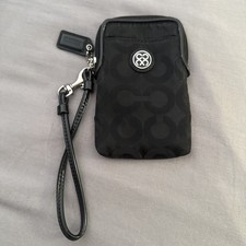 Y2K vintage Coach Black Signature Small Canvas Wristlet