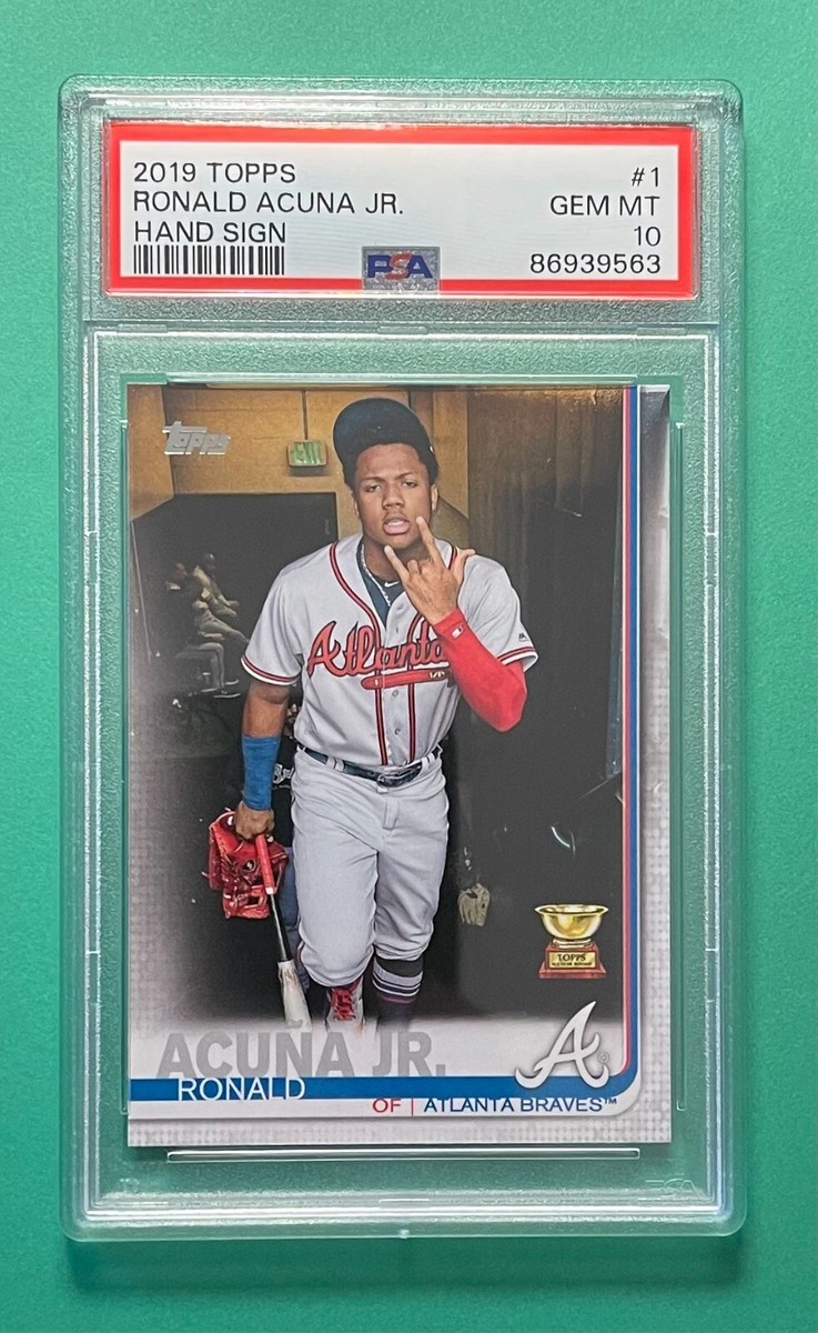 2019 TOPPS RONALD ACUNA JR. HAND SIGN SP VARIATION #1 PSA 10