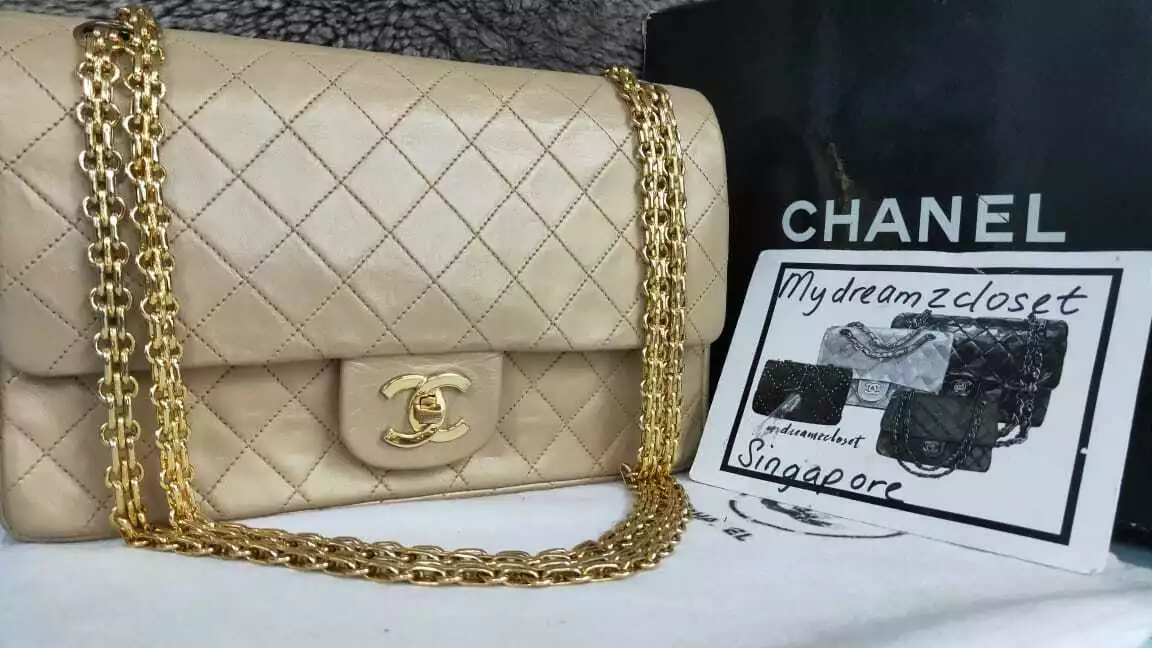 Guarantee authentic Chanel Classic Small Quilted Caviar Double Flap Gold  Hardware Chain Shoulder Bag/Beige