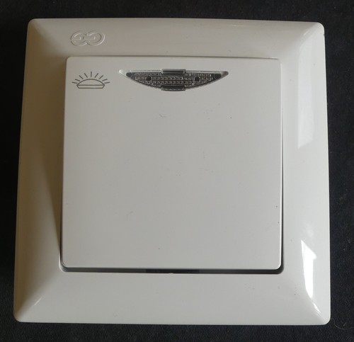 Interrupteur Legrand Mistral Avec Voyant, Neuf, Stock Ancien