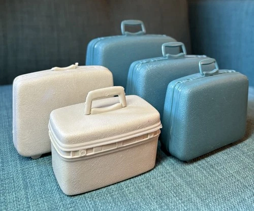 Vintage Barbie Integrity Action Figure 1:6 Miniature Samsonite Luggage Set of 5