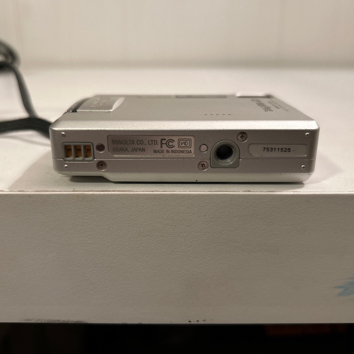 Minolta Dimage 5 HS – Pour Pièces, Objectif GT 7.2-50.8, Non Testé