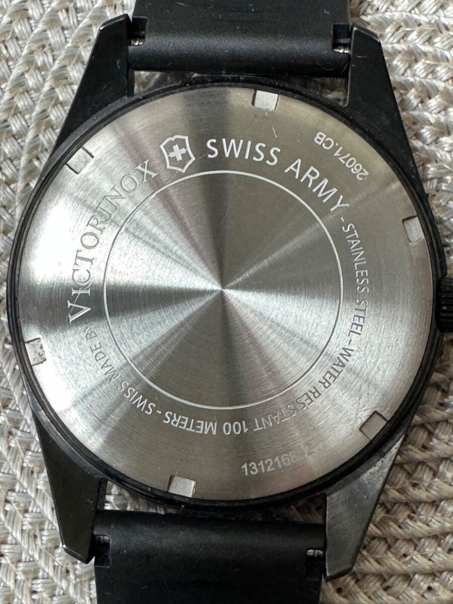 Victorinox Swiss Army 26071.CB Quartz Black Rubber Strap Victorinox Swiss Army 26071.CB Quartz Black Rubber Strap