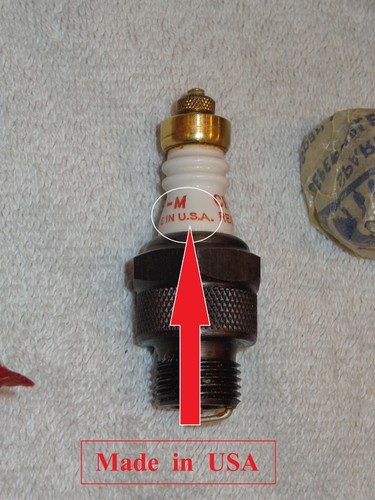 ( 1 ) .. ‘NOS’ Champion 5M Spark Plug ..‘Brass Hat’ .. 2 Ring Design .. USA Made - Picture 3 of 18