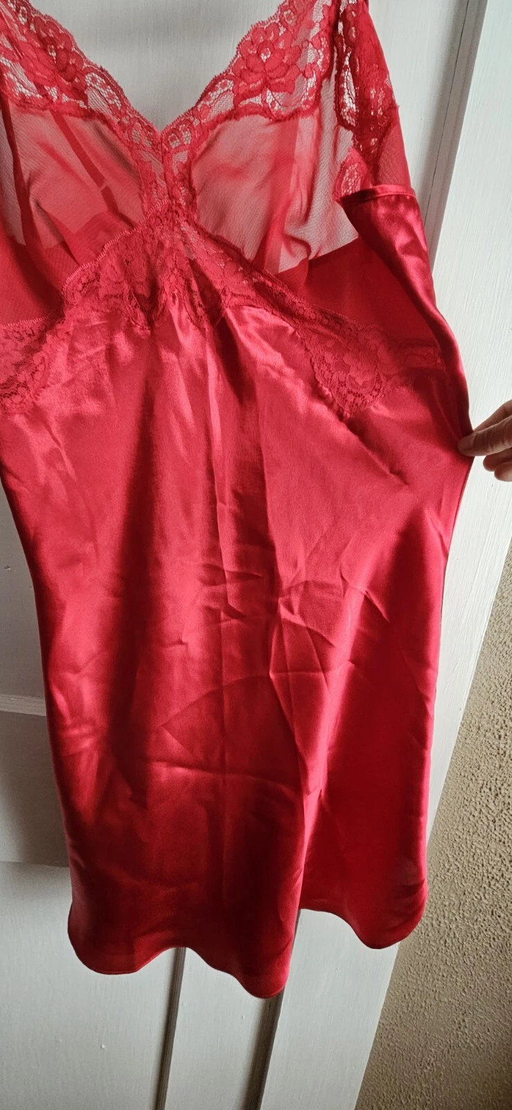 UNDERCOVER Abito slip vintage Victoria's Secret raso allacciato taglia M rosso coppa allacciata molto sexy