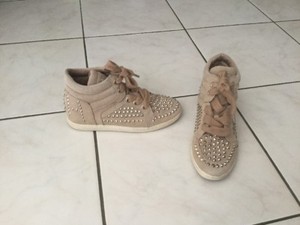 Baskets cloutée ASH pointure 37 daim beige bon etat | eBay