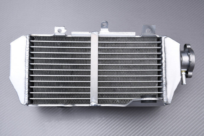Refroidissement moteur moto cross Honda CRF 250 R droit